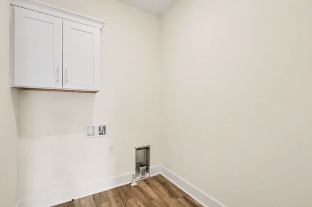 2785 W Cobblestone Court Se, City Of Kentwood, MI 49512