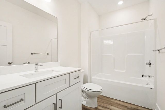 2785 W Cobblestone Court Se, City Of Kentwood, MI 49512