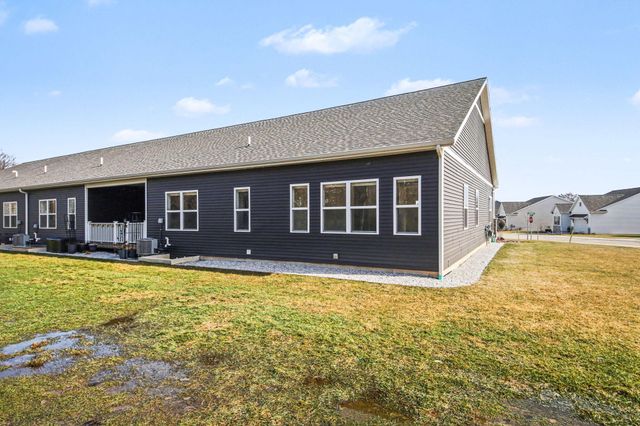 2785 W Cobblestone Court Se, City Of Kentwood, MI 49512