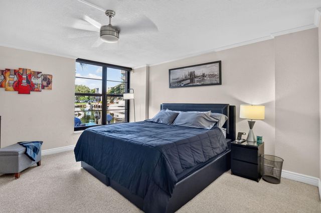 3 Royal Palm Way 102, Boca Raton, FL 33432