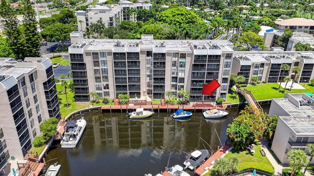 3 Royal Palm Way 102, Boca Raton, FL 33432