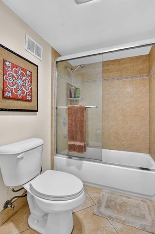 3 Royal Palm Way 102, Boca Raton, FL 33432