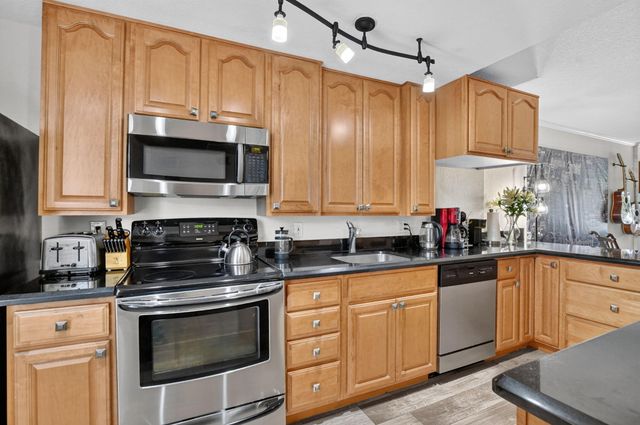 3 Royal Palm Way 102, Boca Raton, FL 33432