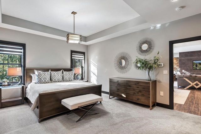 1855 WHITEWATER COVE, Plover, WI 54467