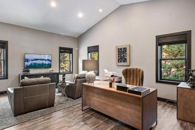 1855 WHITEWATER COVE, Plover, WI 54467