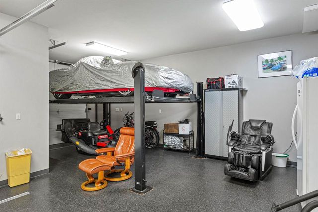 1855 WHITEWATER COVE, Plover, WI 54467