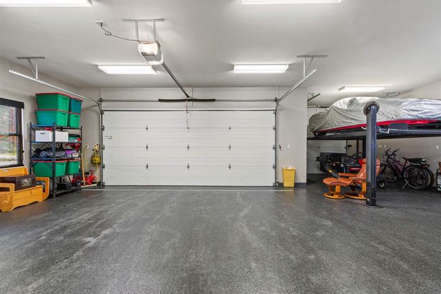 1855 WHITEWATER COVE, Plover, WI 54467