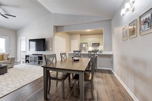 2200 Classen Boulevard 6133, Norman, OK 73071
