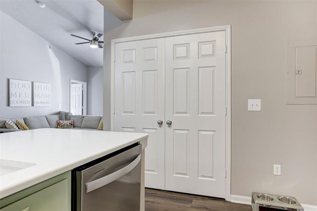 2200 Classen Boulevard 6133, Norman, OK 73071