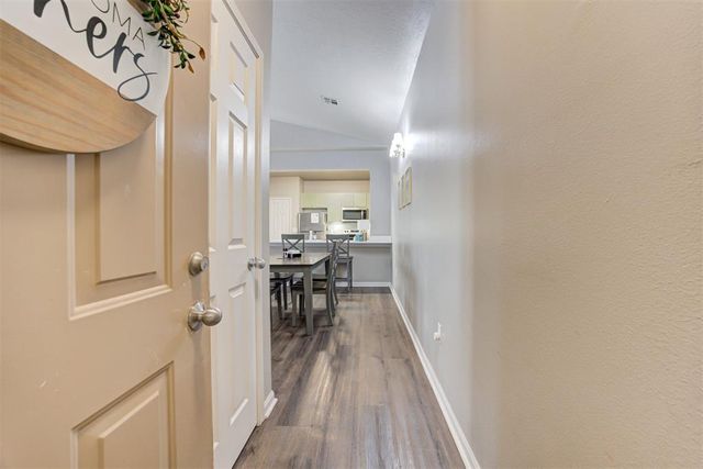 2200 Classen Boulevard 6133, Norman, OK 73071
