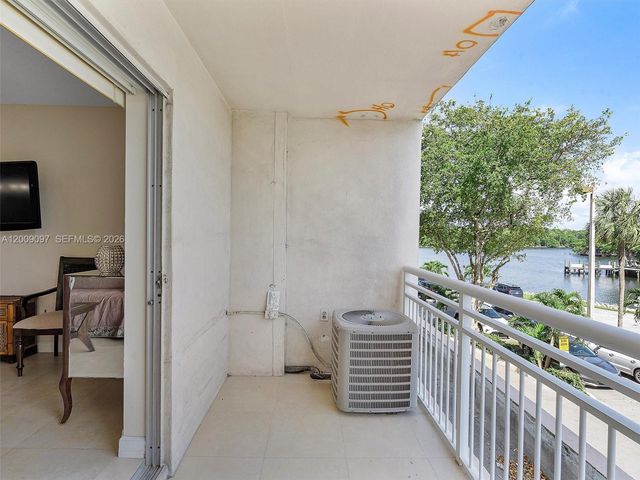 400 Kings Point Drive 229, Sunny Isles Beach, FL 33160