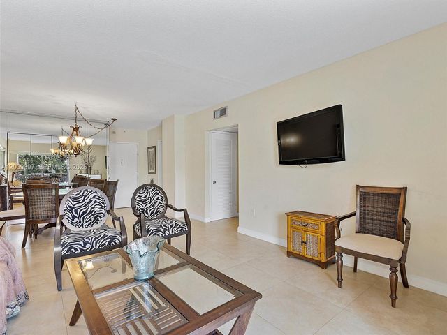 400 Kings Point Drive 229, Sunny Isles Beach, FL 33160