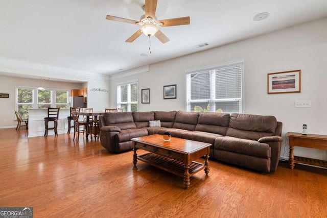 329 Sandy Springs Drive, Griffin, GA 30223