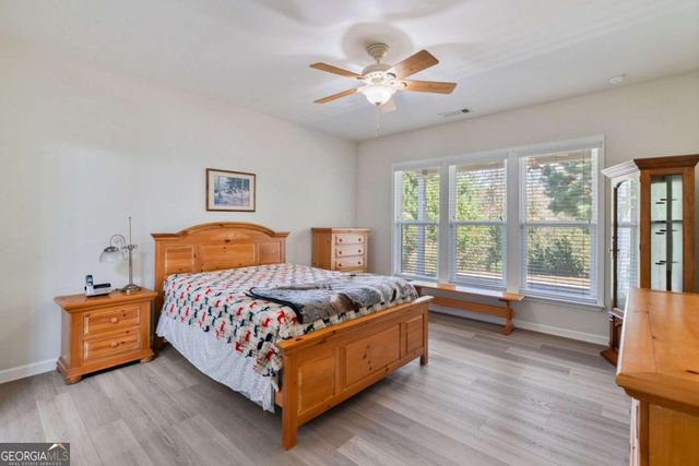 329 Sandy Springs Drive, Griffin, GA 30223