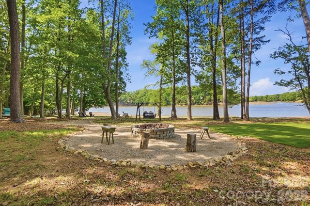 1732 Lake Lee Drive 25, Monroe, NC 28112