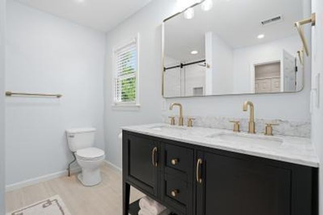 1527 Pangborn Station Dr., Decatur, GA 30033