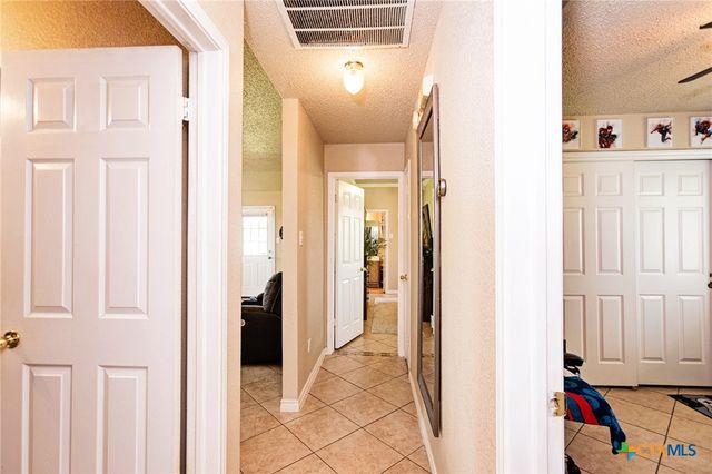 2203 Schwald Road, Killeen, TX 76543