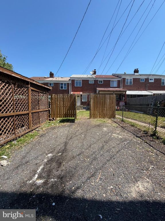 Image 3 of property listing at 1626 INVERNESS AVE, Baltimore, MD 21230