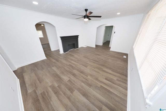 805 JACKSONVILLE STREET, Weaver, AL 36277