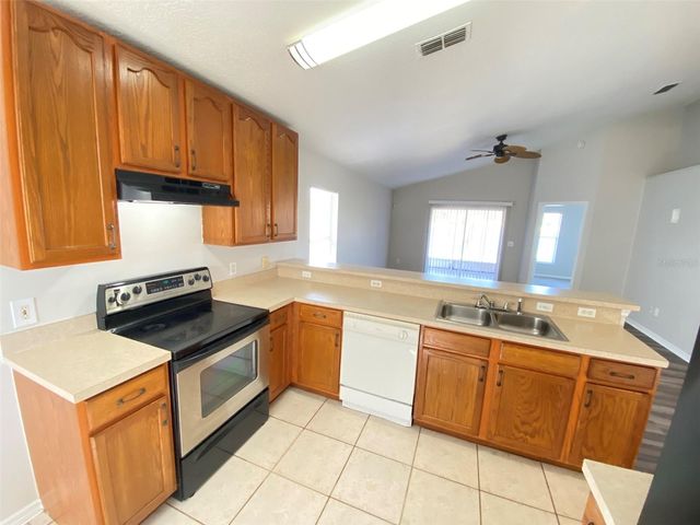 132 ROSE HILL TRAIL, Sanford, FL 32773