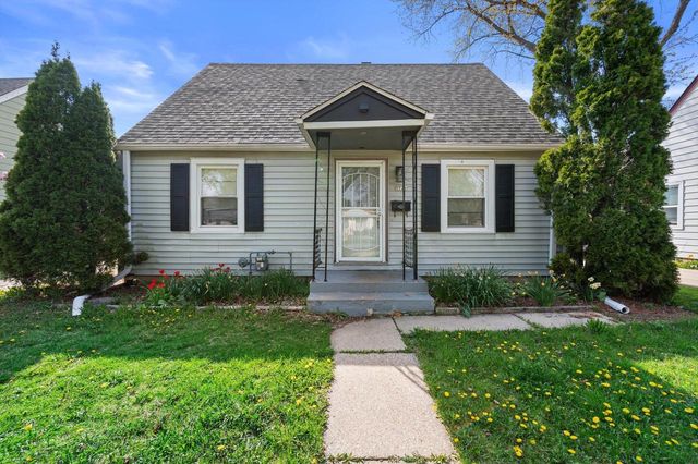 5721 56th STREET, Milwaukee, WI 53218