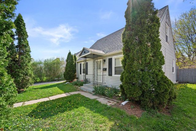 5721 56th STREET, Milwaukee, WI 53218