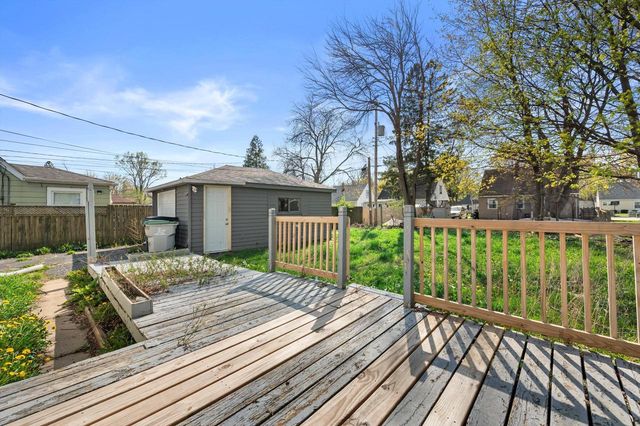 5721 56th STREET, Milwaukee, WI 53218
