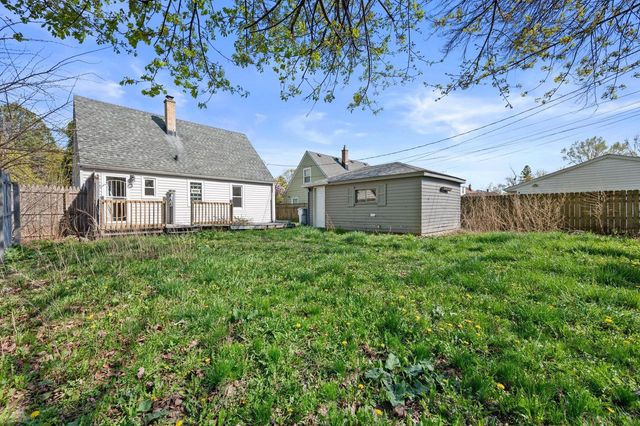 5721 56th STREET, Milwaukee, WI 53218
