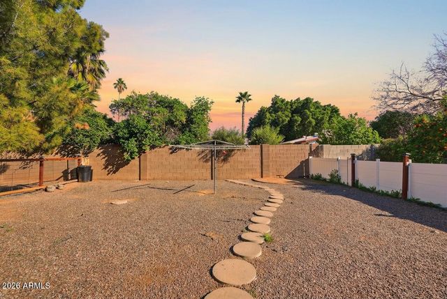 639 N 57TH Place, Mesa, AZ 85205