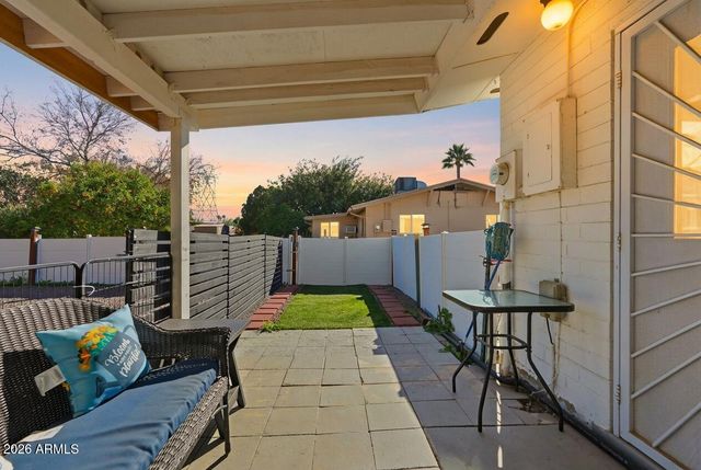 639 N 57TH Place, Mesa, AZ 85205