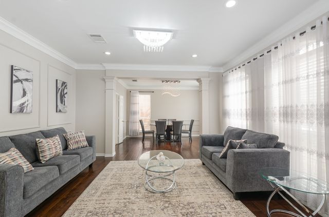 2144 Brookgate Drive, Grapevine, TX 76051