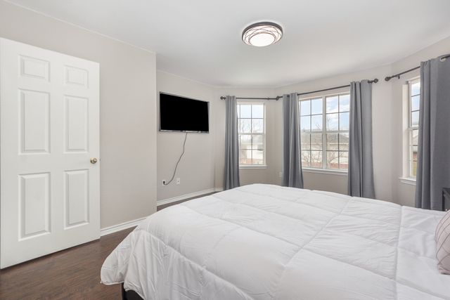 2144 Brookgate Drive, Grapevine, TX 76051