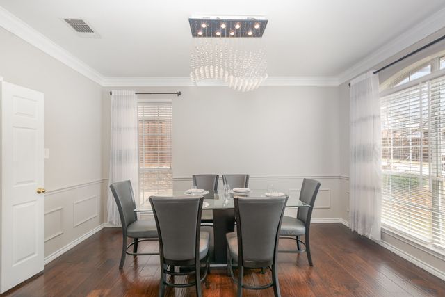 2144 Brookgate Drive, Grapevine, TX 76051