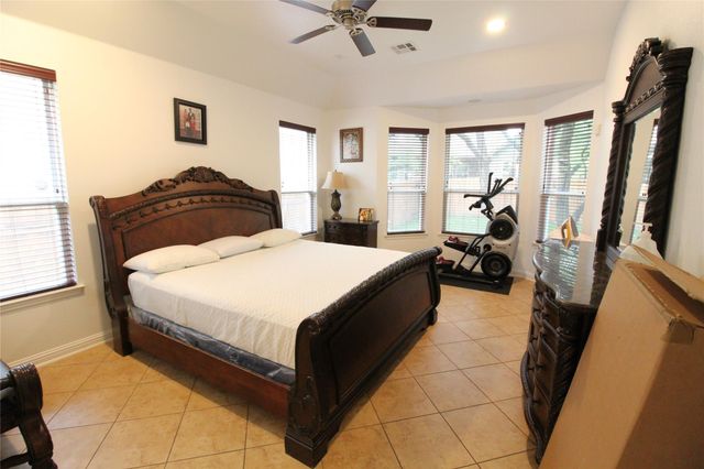 606 Spanish Mustang DR, Cedar Park, TX 78613