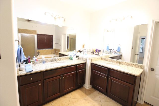 606 Spanish Mustang DR, Cedar Park, TX 78613