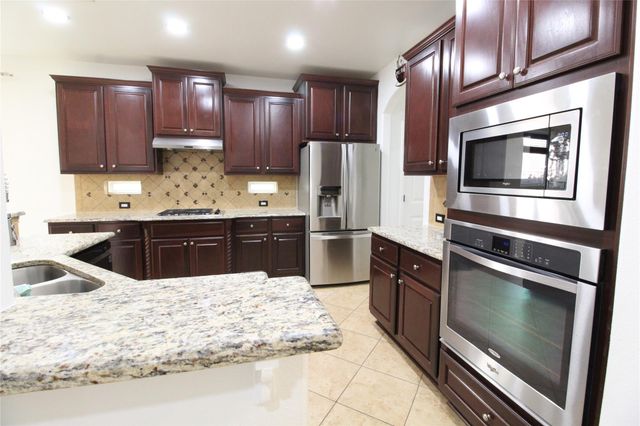 606 Spanish Mustang DR, Cedar Park, TX 78613