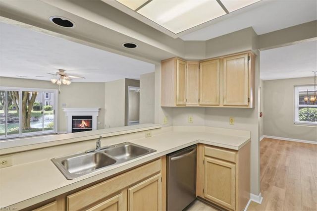 1828 Calash WAY, Virginia Beach, VA 23454