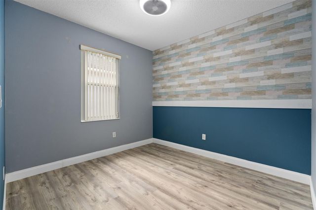 9985 SHADOW CREEK DR, Orlando, FL 32832