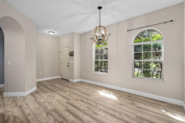 9985 SHADOW CREEK DR, Orlando, FL 32832