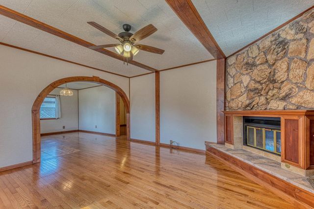 7841 Rosanna Street, Gilroy, CA 95020