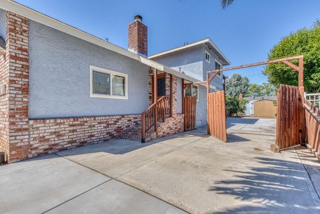 7841 Rosanna Street, Gilroy, CA 95020