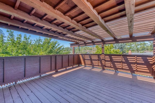 7841 Rosanna Street, Gilroy, CA 95020