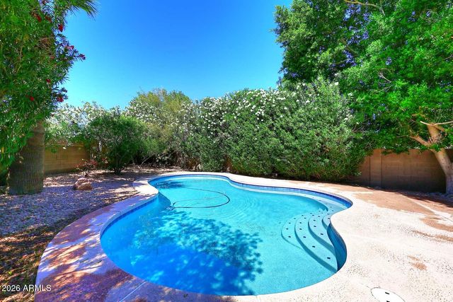 15802 S 32ND Place, Phoenix, AZ 85048