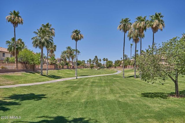 15802 S 32ND Place, Phoenix, AZ 85048