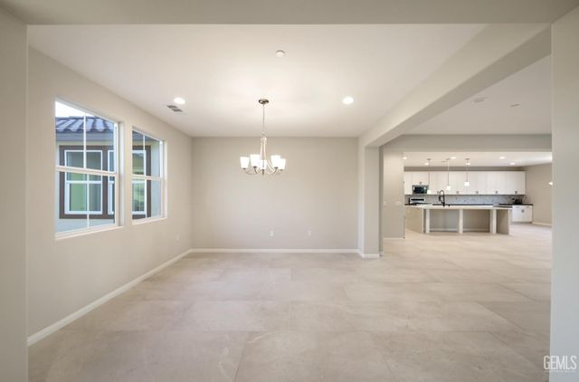 5608 Levanto Street, Bakersfield, CA 93306