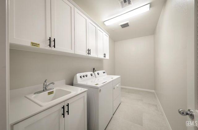 5608 Levanto Street, Bakersfield, CA 93306