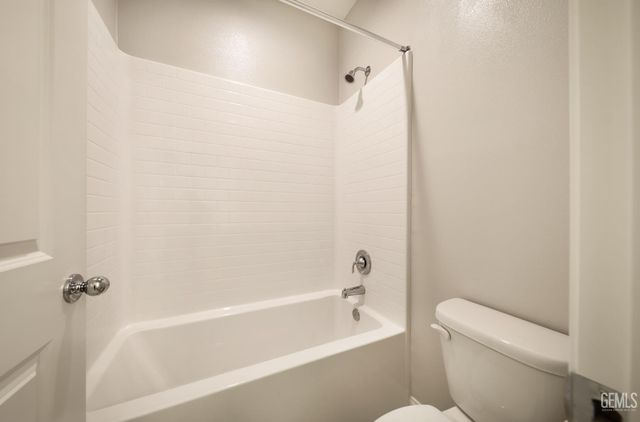 5608 Levanto Street, Bakersfield, CA 93306