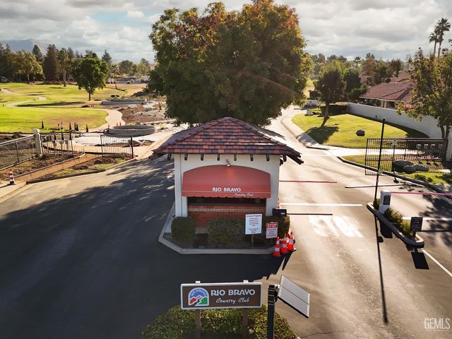 5608 Levanto Street, Bakersfield, CA 93306