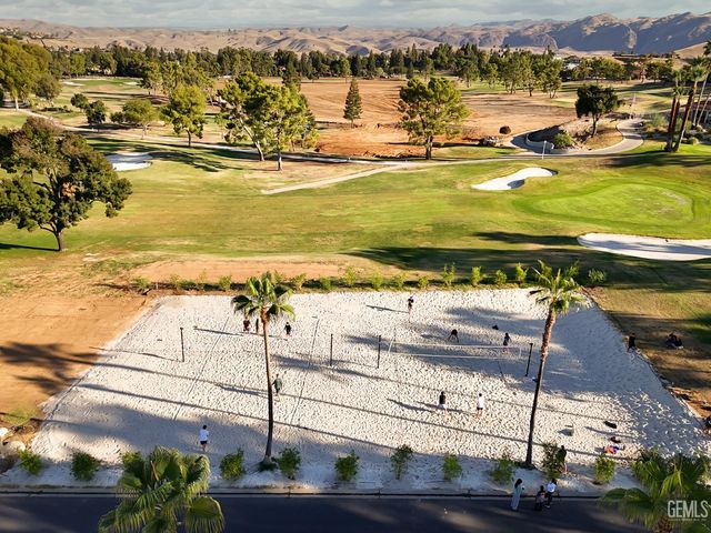 5608 Levanto Street, Bakersfield, CA 93306