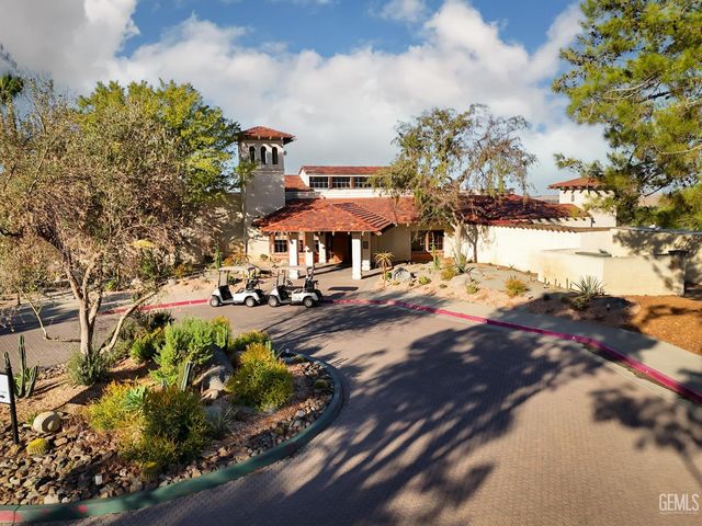 5608 Levanto Street, Bakersfield, CA 93306